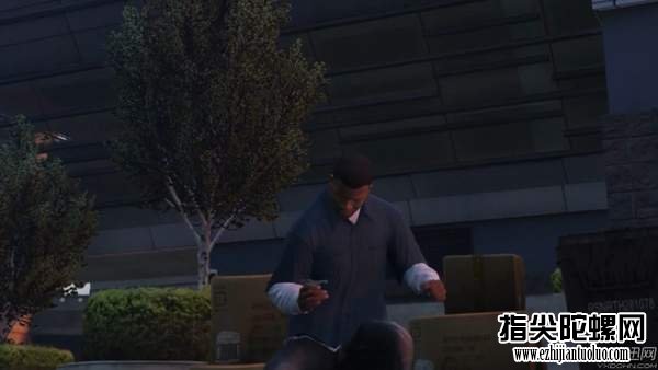 《GTA5》“<a target=_blank  data-cke-saved-href='http://www.tl6.net' href='http://www.tl6.net'>指尖陀螺</a>”MOD太逗！连差人都看不下去了