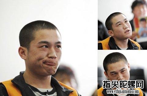 一心求死的20岁杀人犯，家属要求必须死刑，法庭上微笑受审求死！